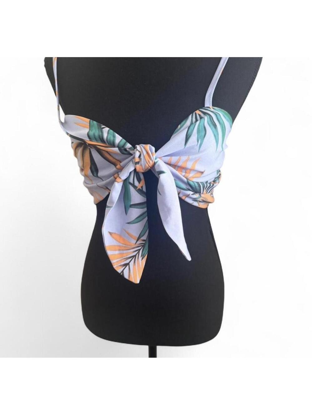 Floral print tie front crop top size medium